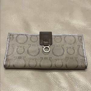 Vintage Ferragamo Gancini Signature Wallet with Silver Hardware